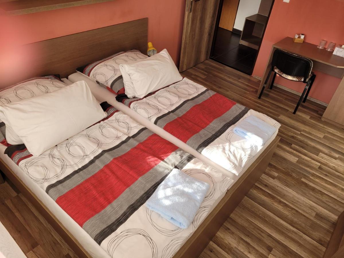 Hotel Gol Prostejov 3*